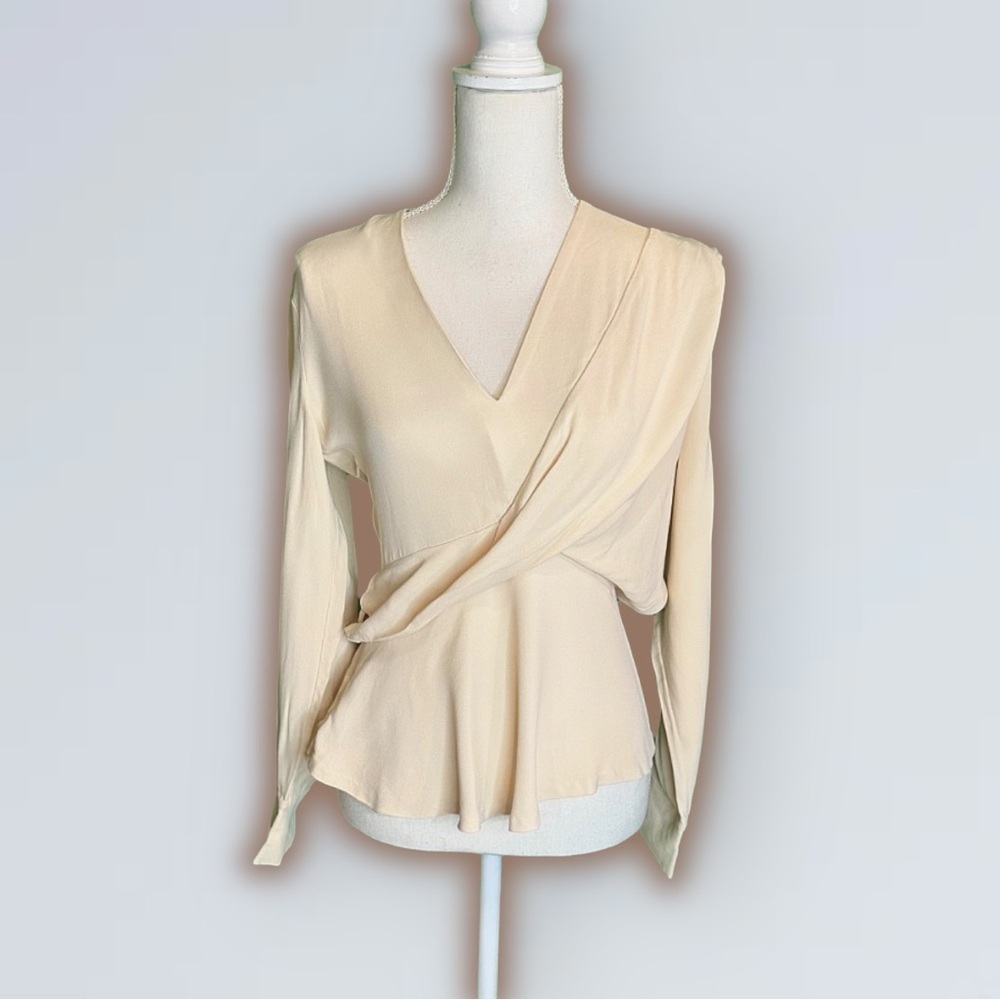 Atlein Cream ‘Draped’ Long Sleeve Blouse Size 4 (French Size 36)